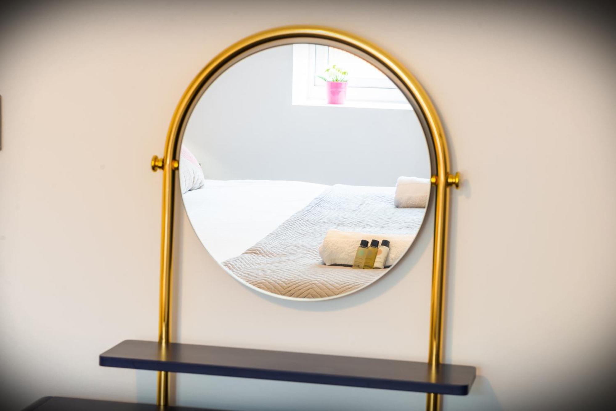 The 'Pinky' - Beautiful 1 Bed Apartment In Hatfield - Free Parking - Near Uni & Business Park - Big Savings On Long Stays 外观 照片